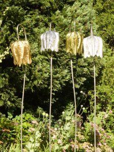 BexSimon Cast Fritillary Flowers Sculptures