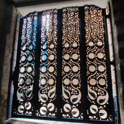 Langley Street Gate Back